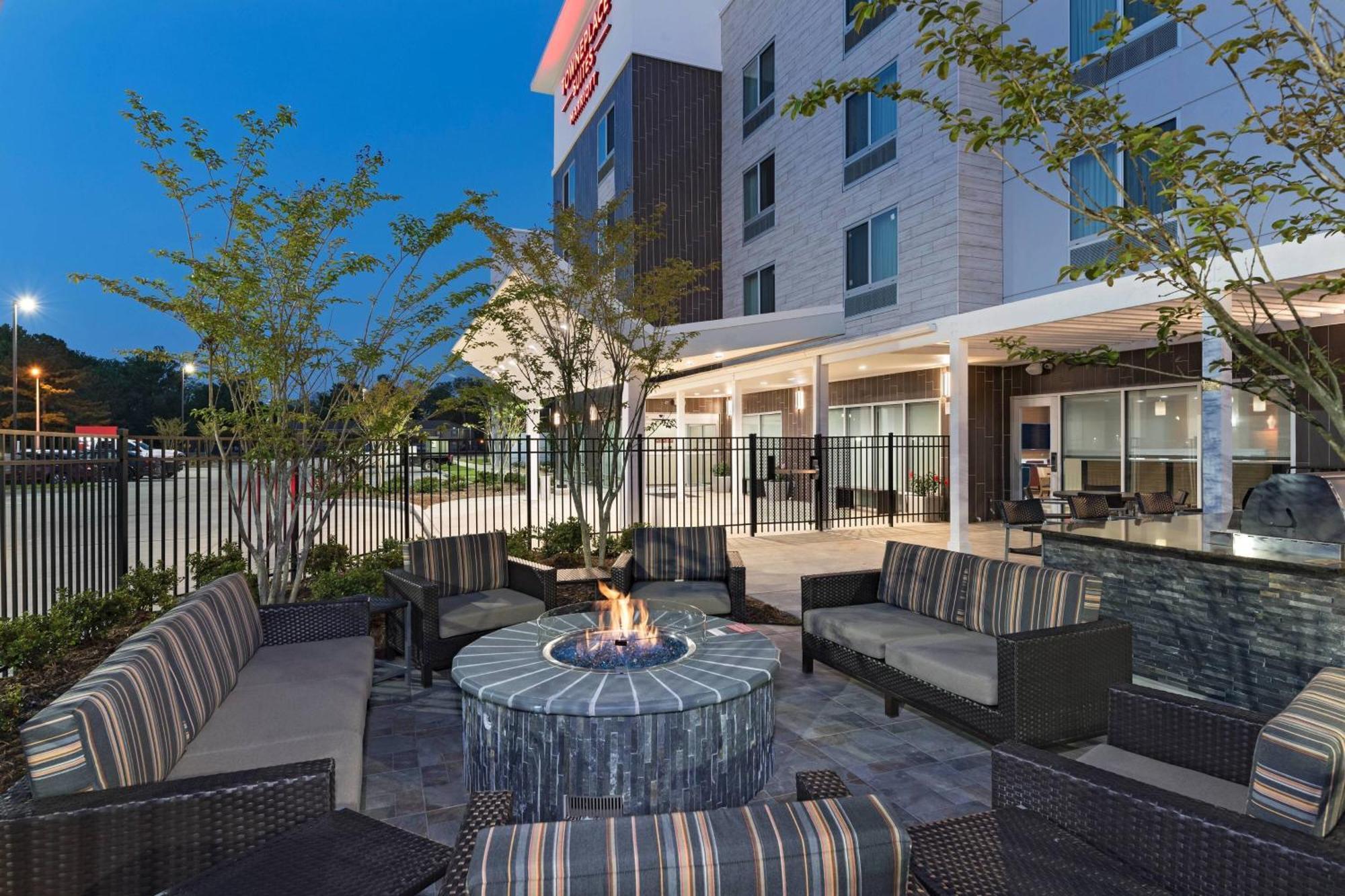 Towneplace Suites By Marriott Baton Rouge Port Allen Exterior foto