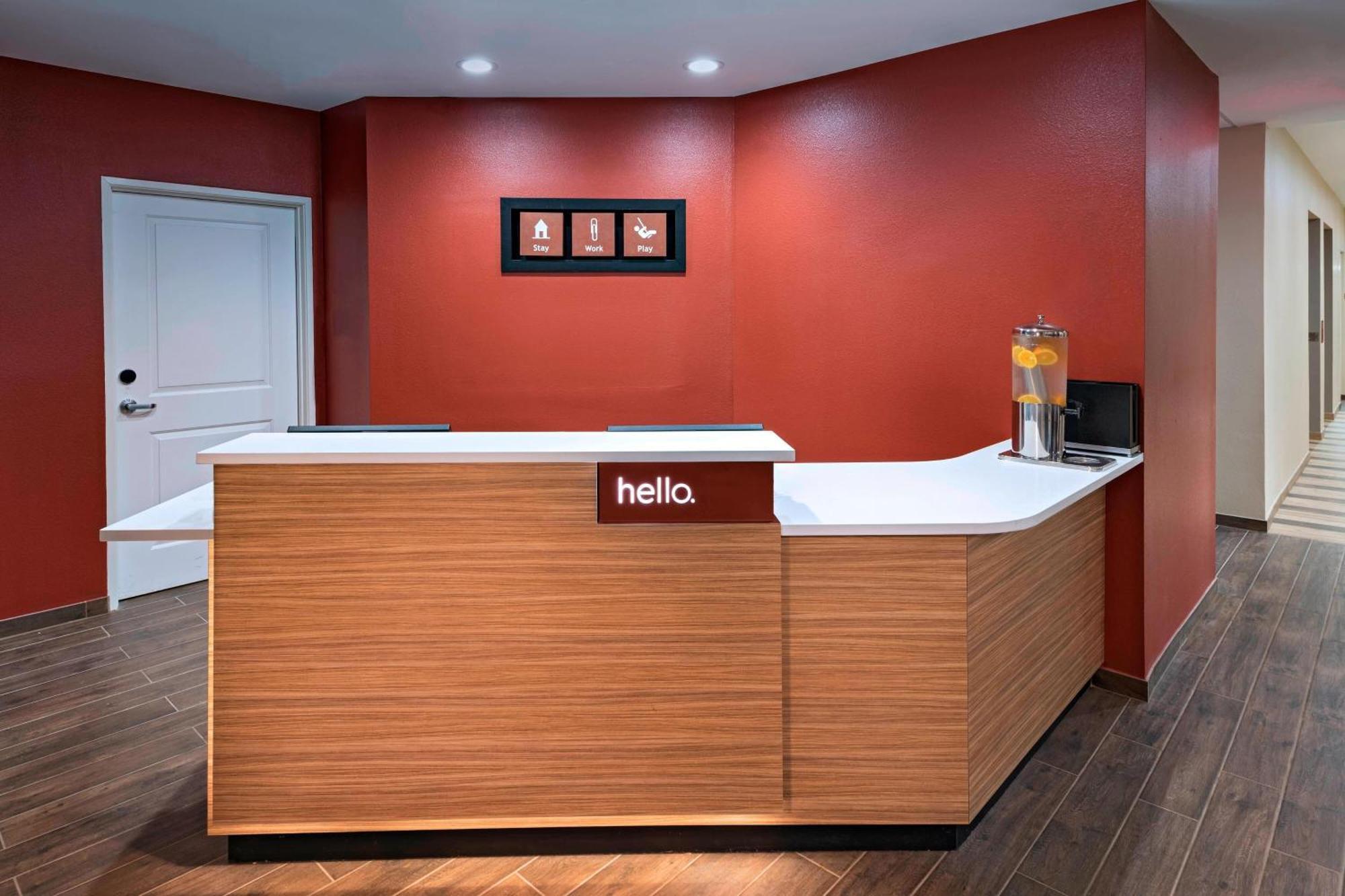 Towneplace Suites By Marriott Baton Rouge Port Allen Exterior foto